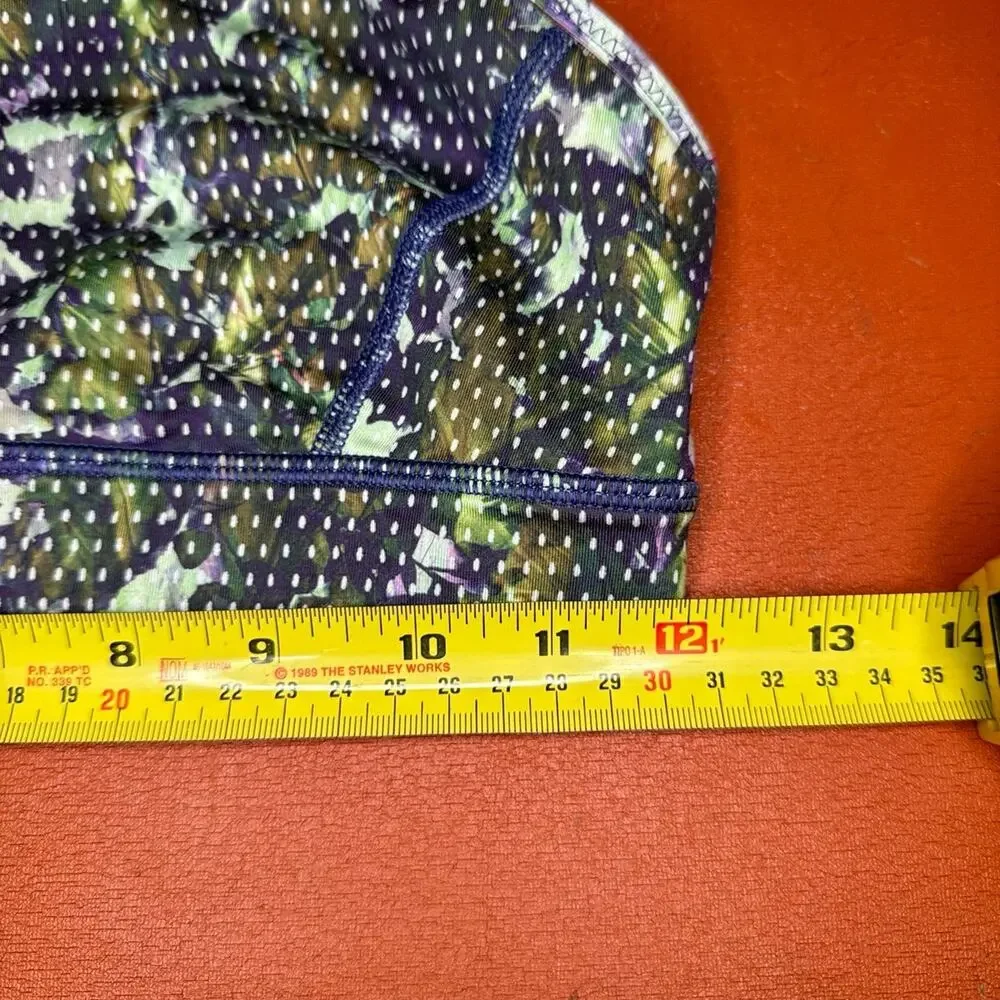 Lululemon athletica Straight Up Bra Size 6